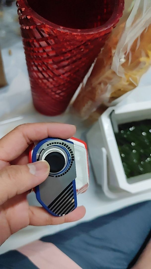Rawm M20 gắn với thiết bị di động