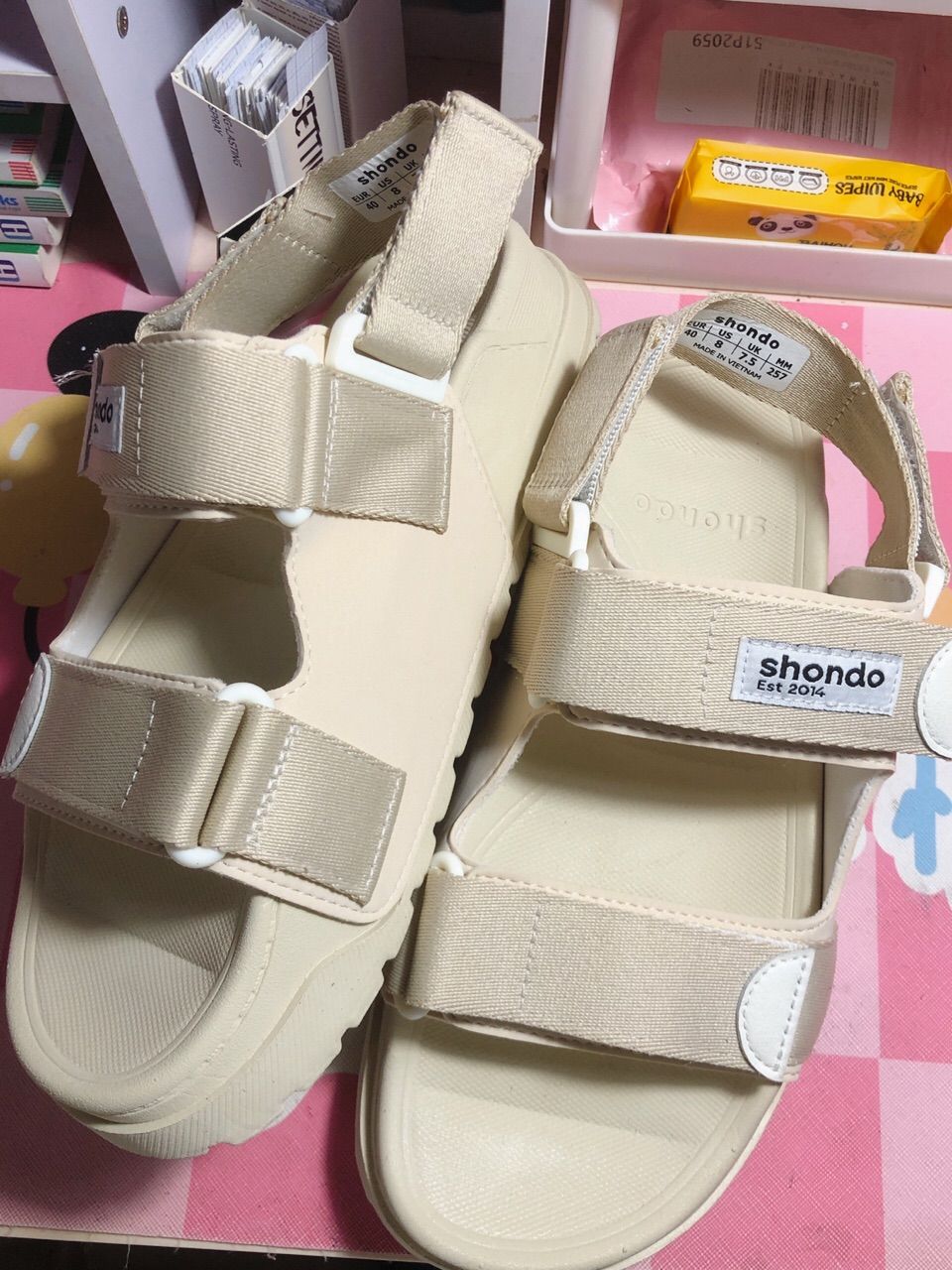 Sandal SHONDO màu be