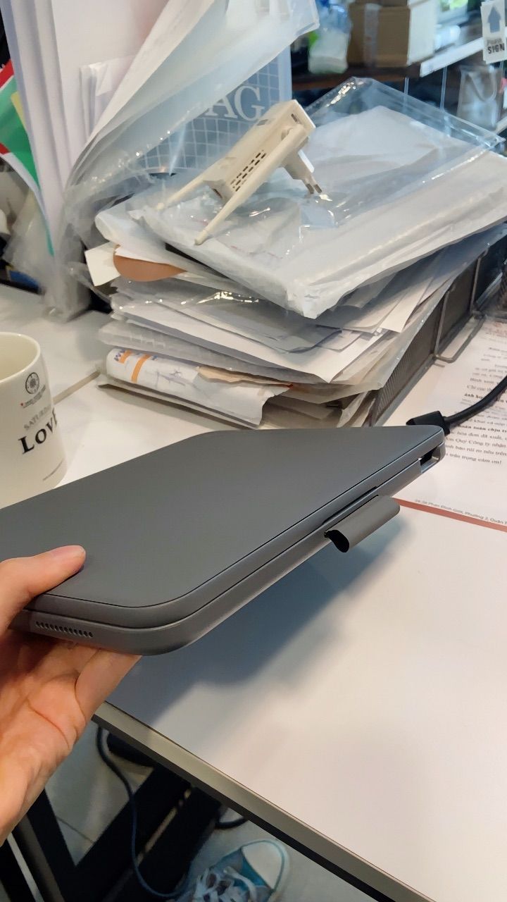Thiết kế bao da Logitech Slim Folio