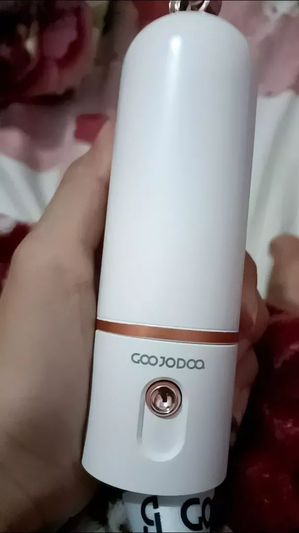 Thiết kế quạt cầm tay