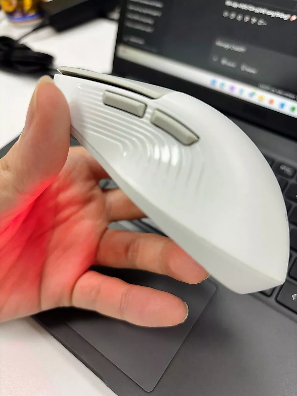 Màn hình LED báo pin