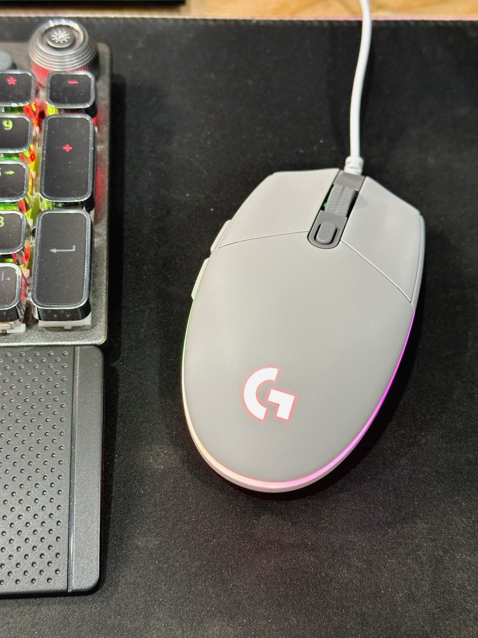 Chuột Logitech G203 Lightsync