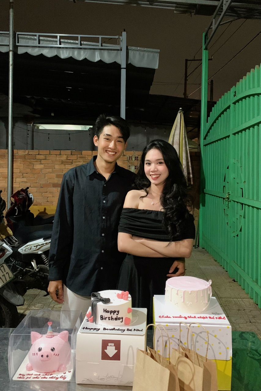 Áo Sơ Mi Tay Dài Basic