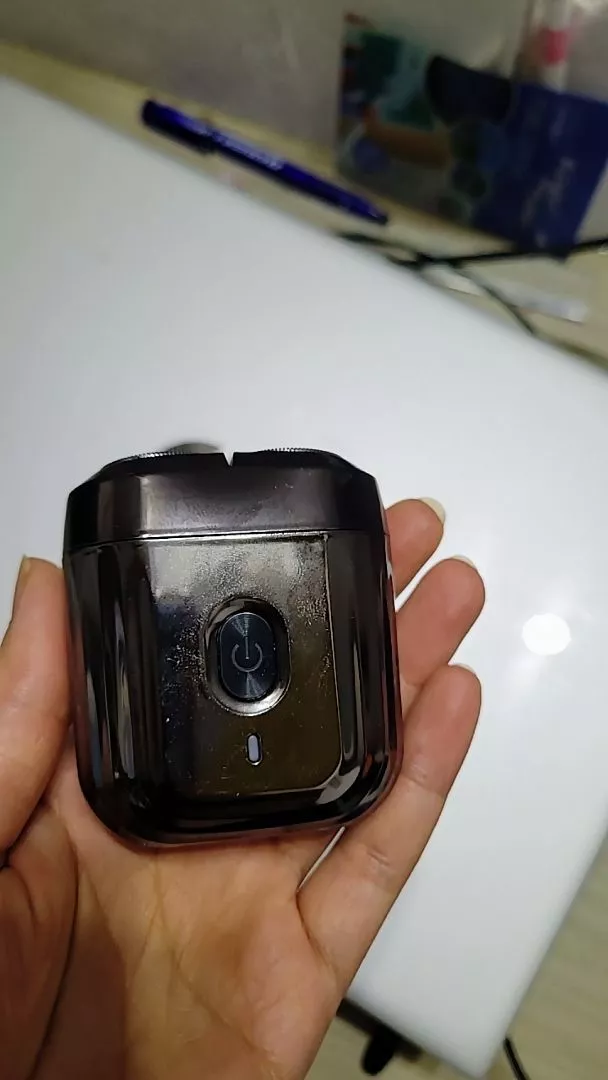 Lưỡi dao kép mỏng của máy cạo râu Enchen Mini 6