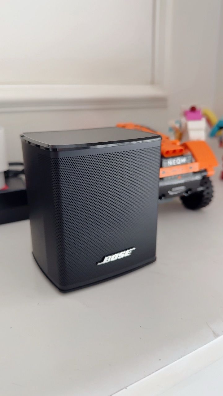 Bose Surround Speakers trong hệ thống âm thanh vòm