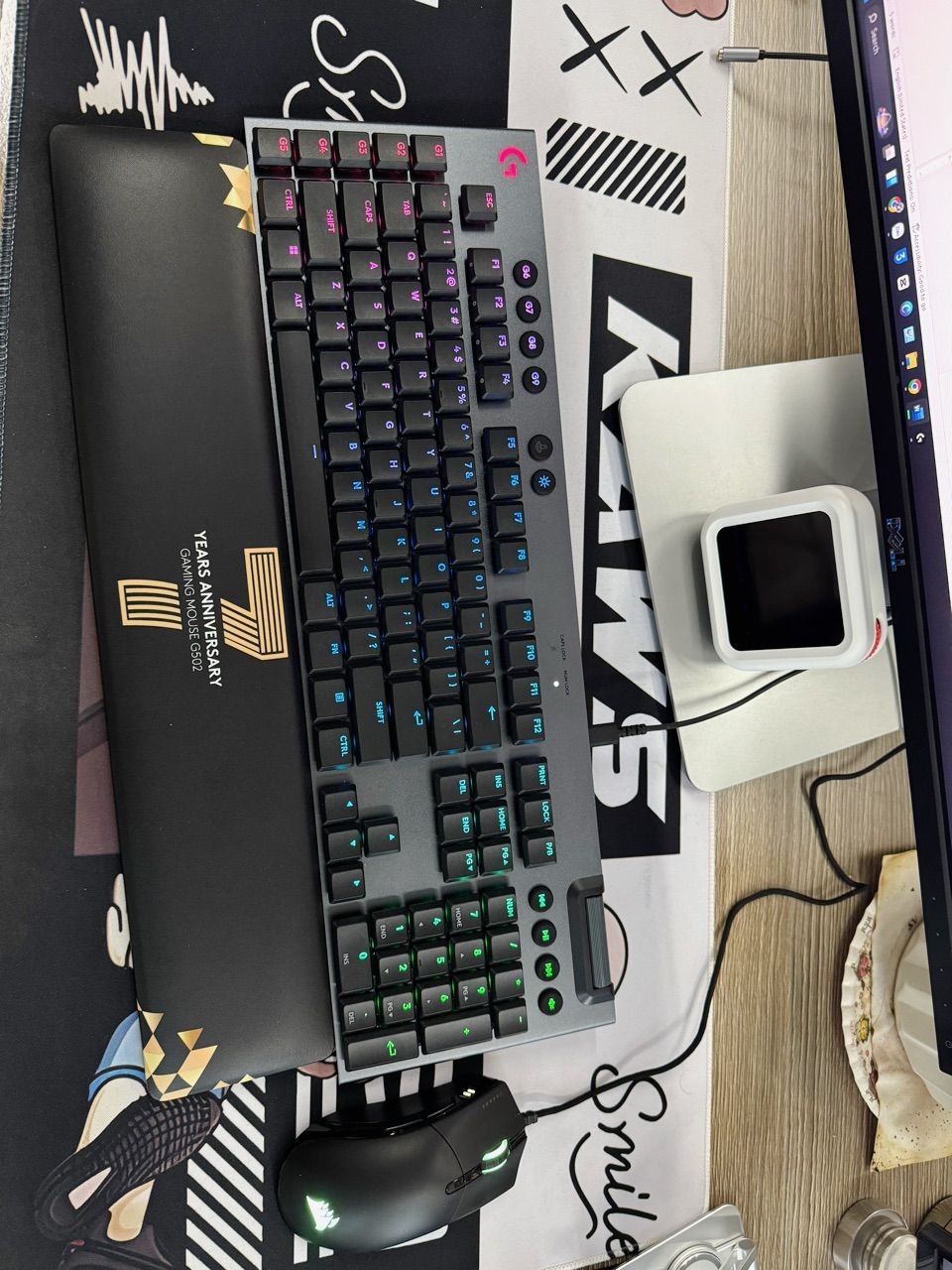 Bố cục fullsize Logitech G915 X