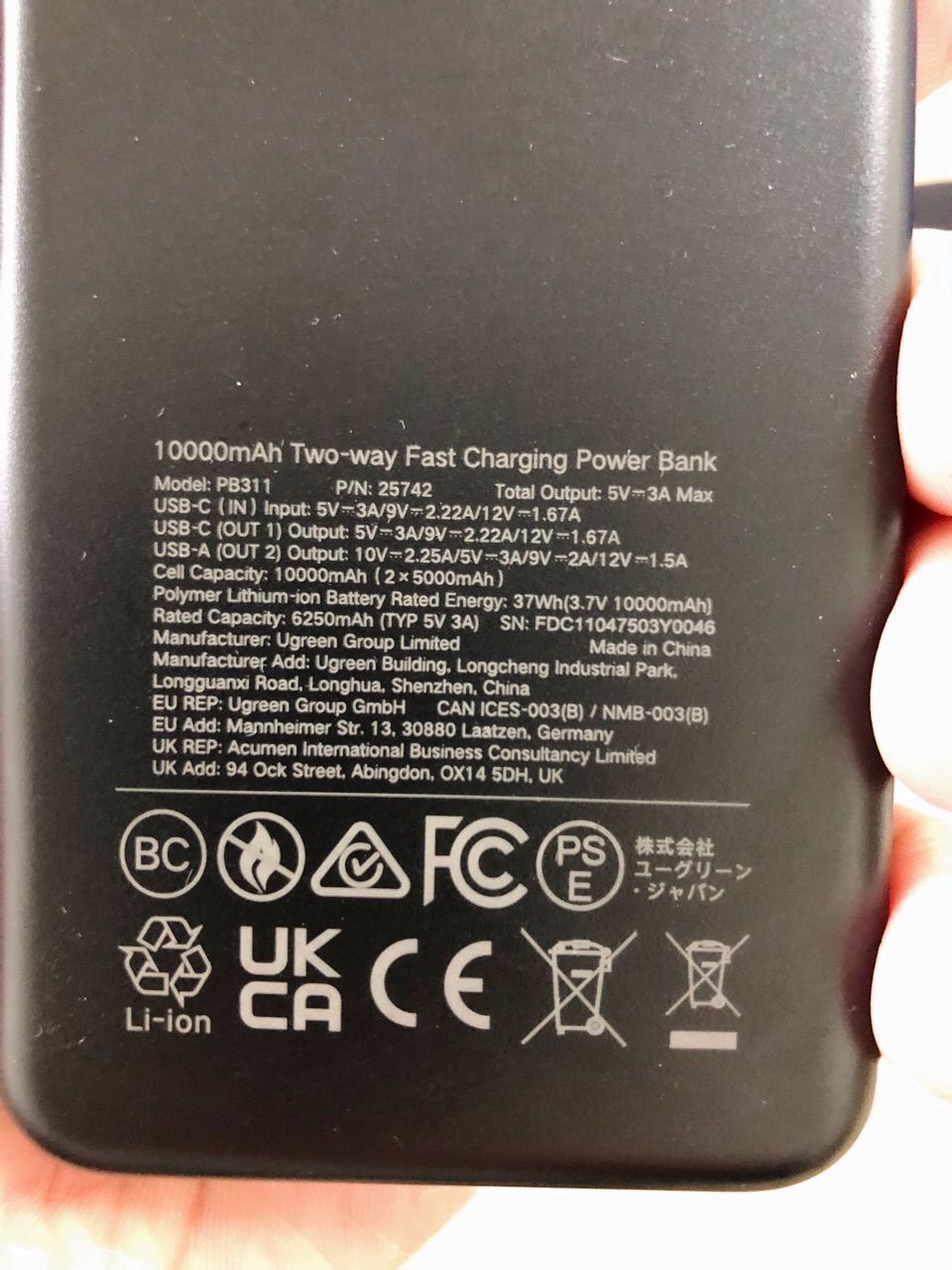 Powerbank Ugreen cho điện thoại
