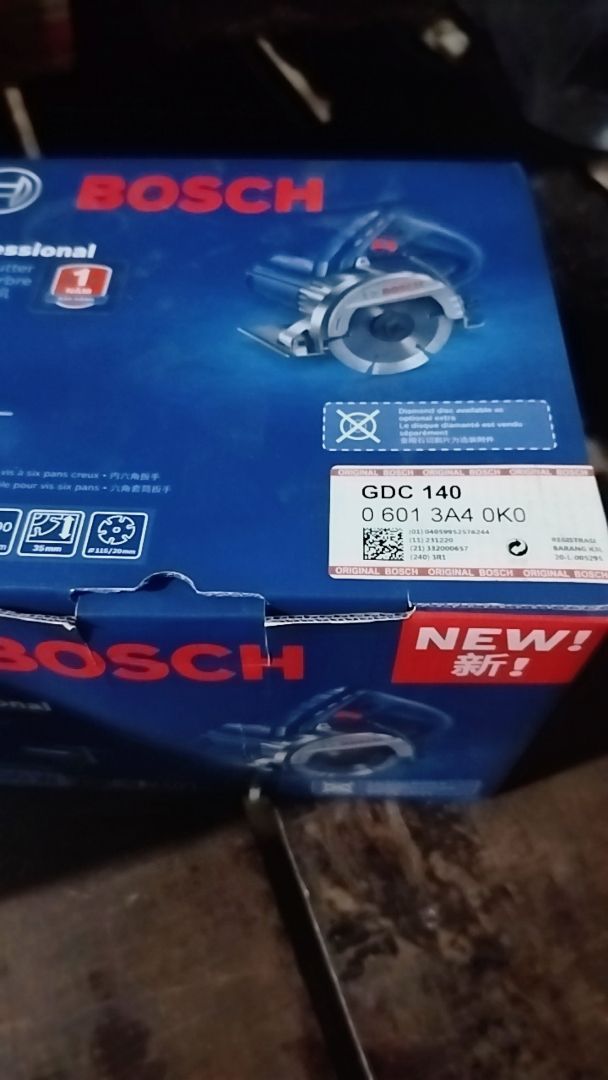 Chi tiết máy Bosch GDC 140