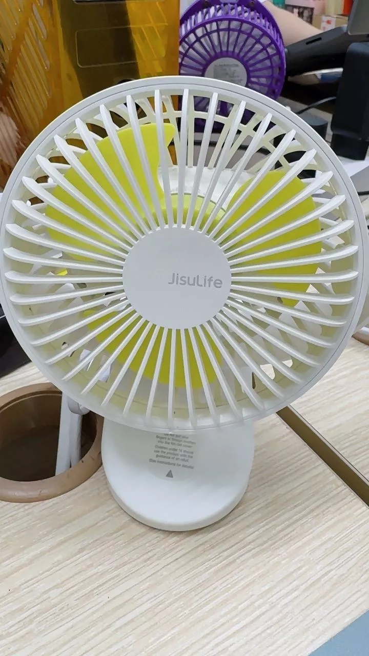 Quạt Jisulife FA29A sạc qua cổng USB Type C