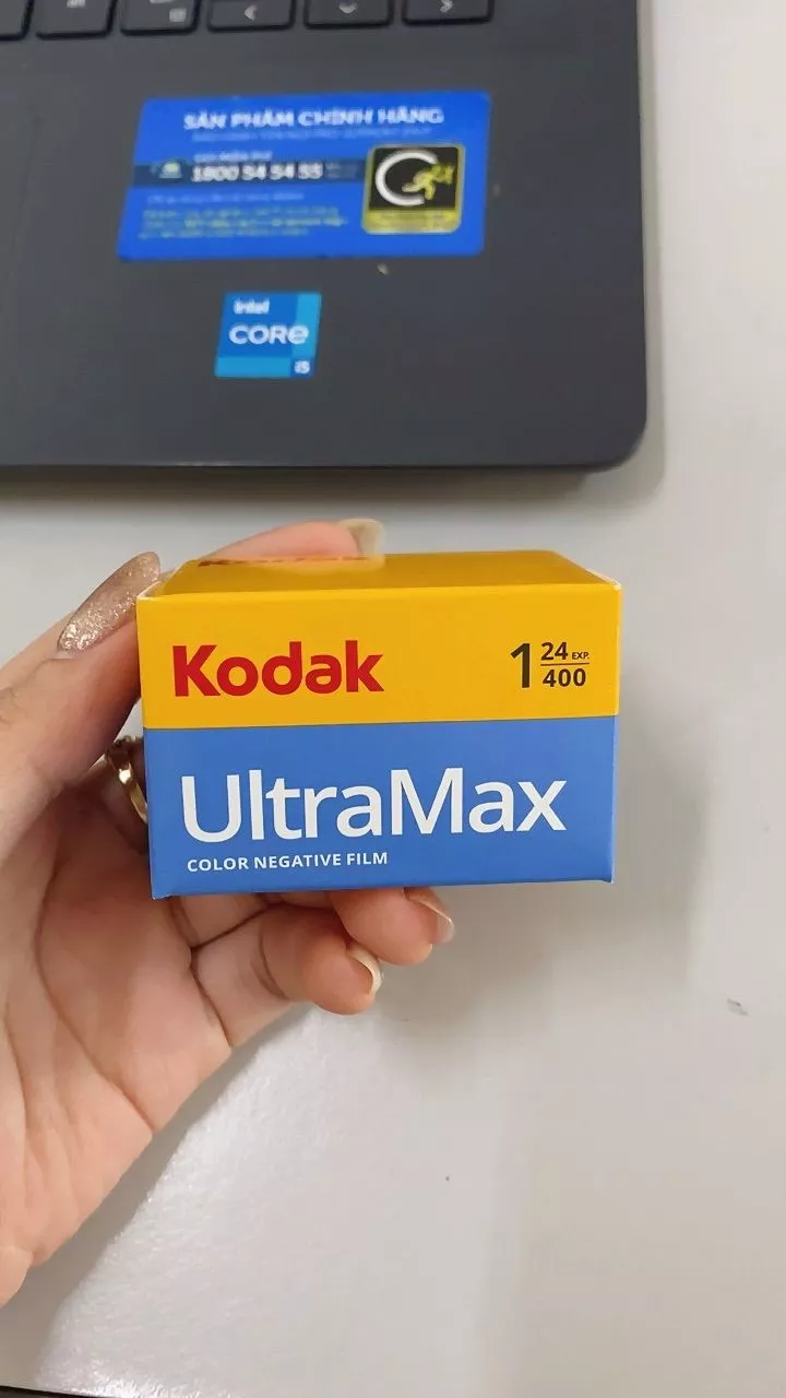 Kodak Ultramax 400 24EXP hộp 3 cuộn
