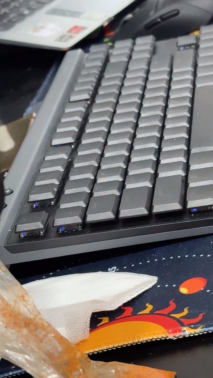 Chuột gaming không dây Logitech G309