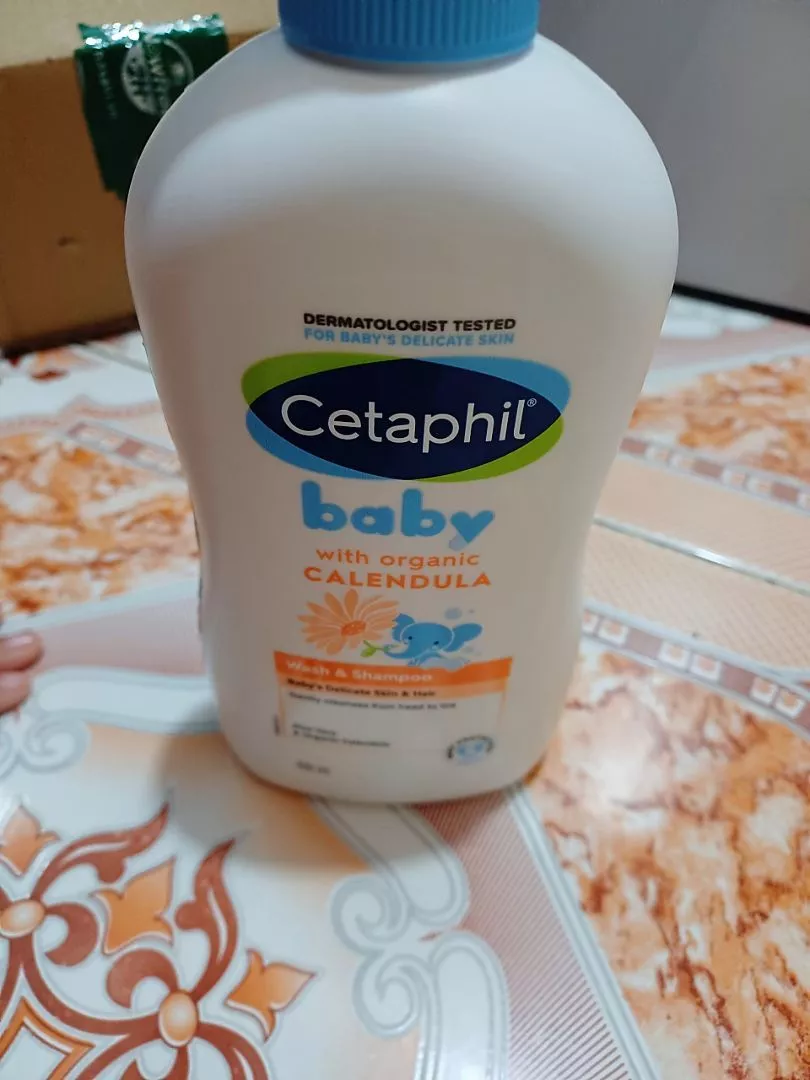 Cetaphil Baby Wash and Shampoo Calendula 2 trong 1