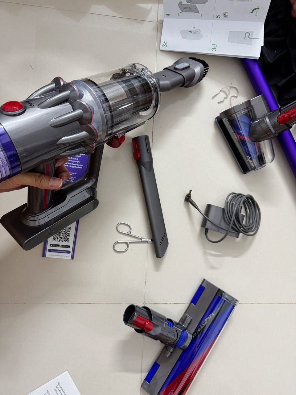 Hình ảnh sản phẩm Dyson V12 Origin