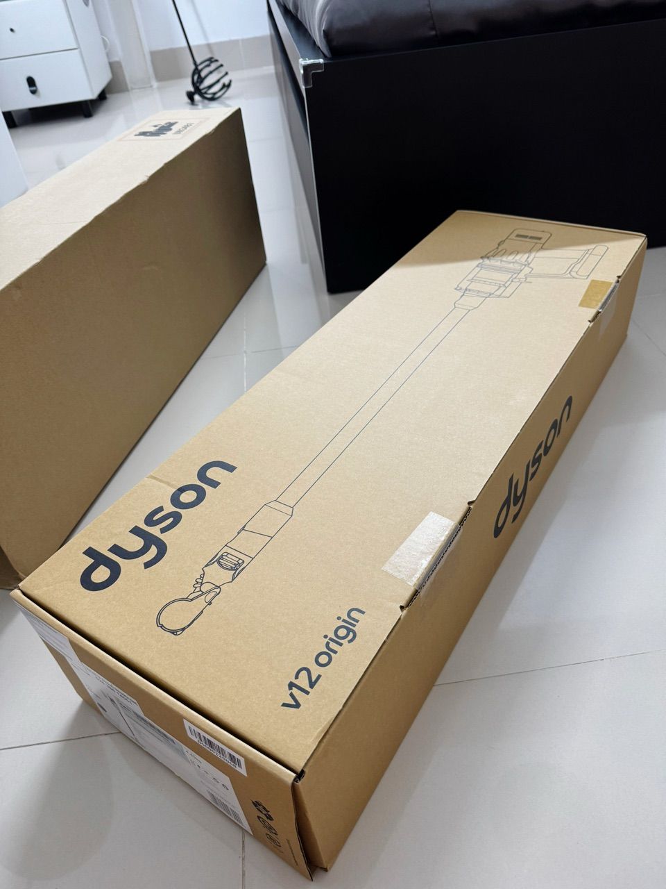 Dyson V12 Origin dạng không dây