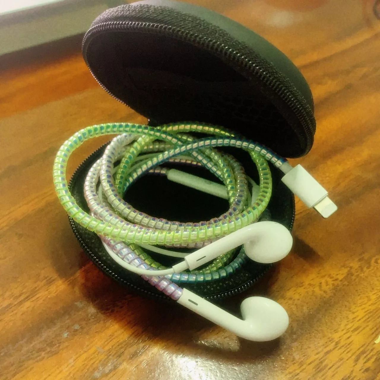 Tai nghe in-ear có dây