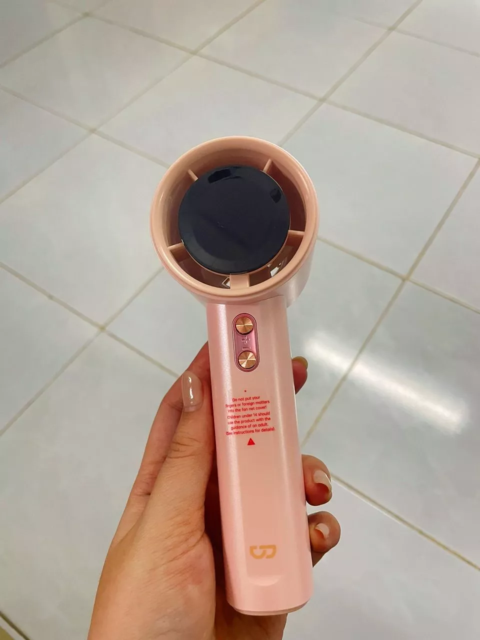 Quạt cầm tay GOOJODOQ có dây đeo chống thất lạc