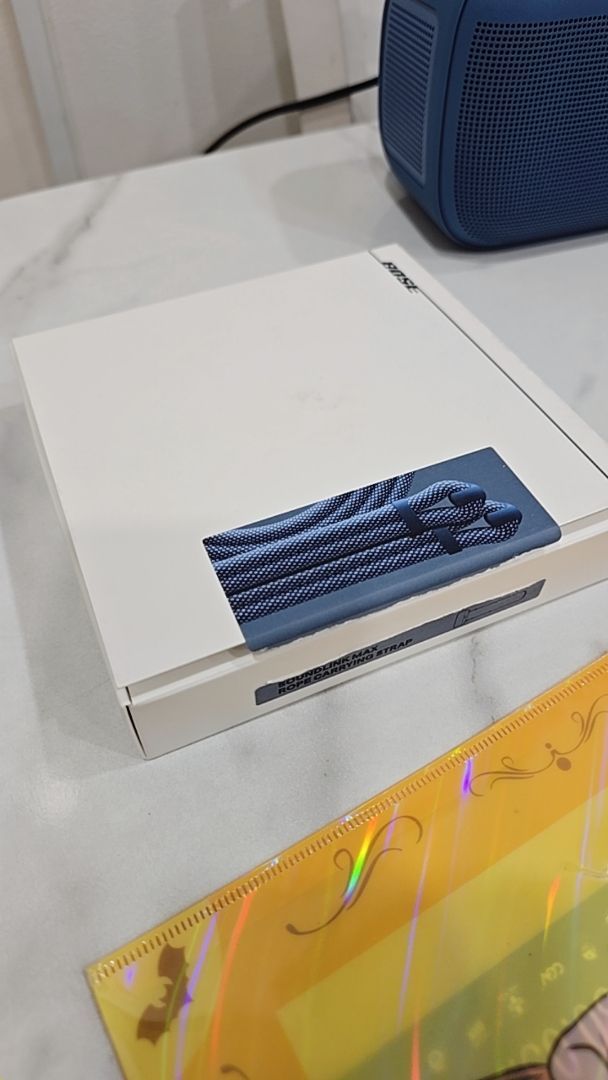 Phụ kiện quai đeo vai Bose SoundLink Max
