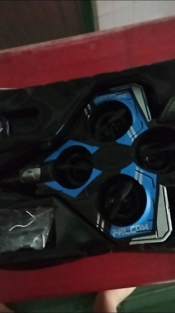 Fighter Flance với thiết kế máy bay RC