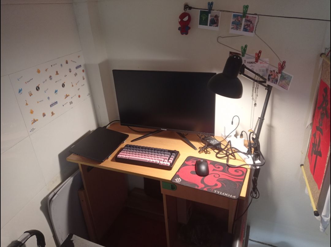 Màn hình ViewSonic VX2728J-2K dùng cho gaming
