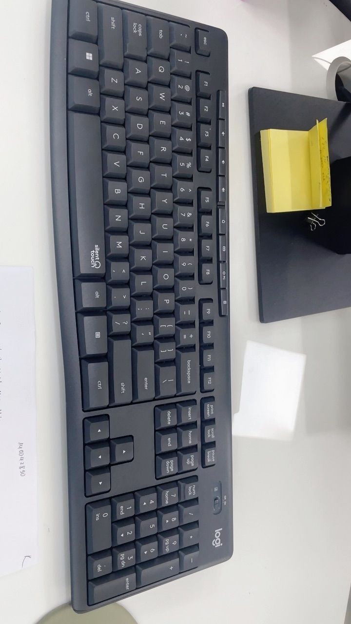 Bộ bàn phím chuột Logitech