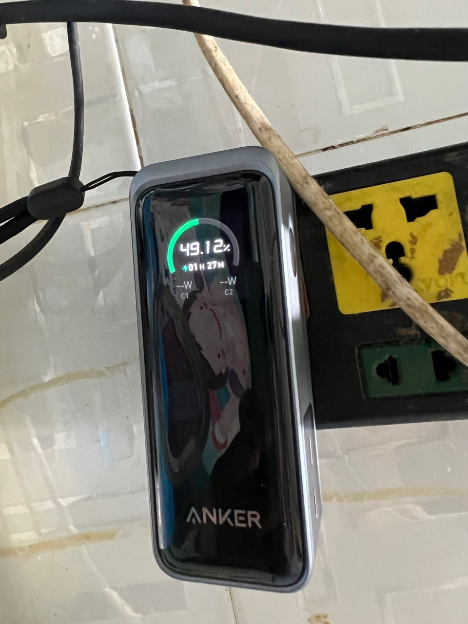 Màn hình LCD của sạc Anker