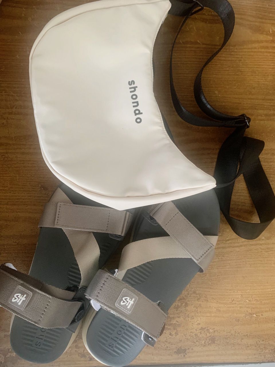 Mẫu sandals SHONDO F8B V2