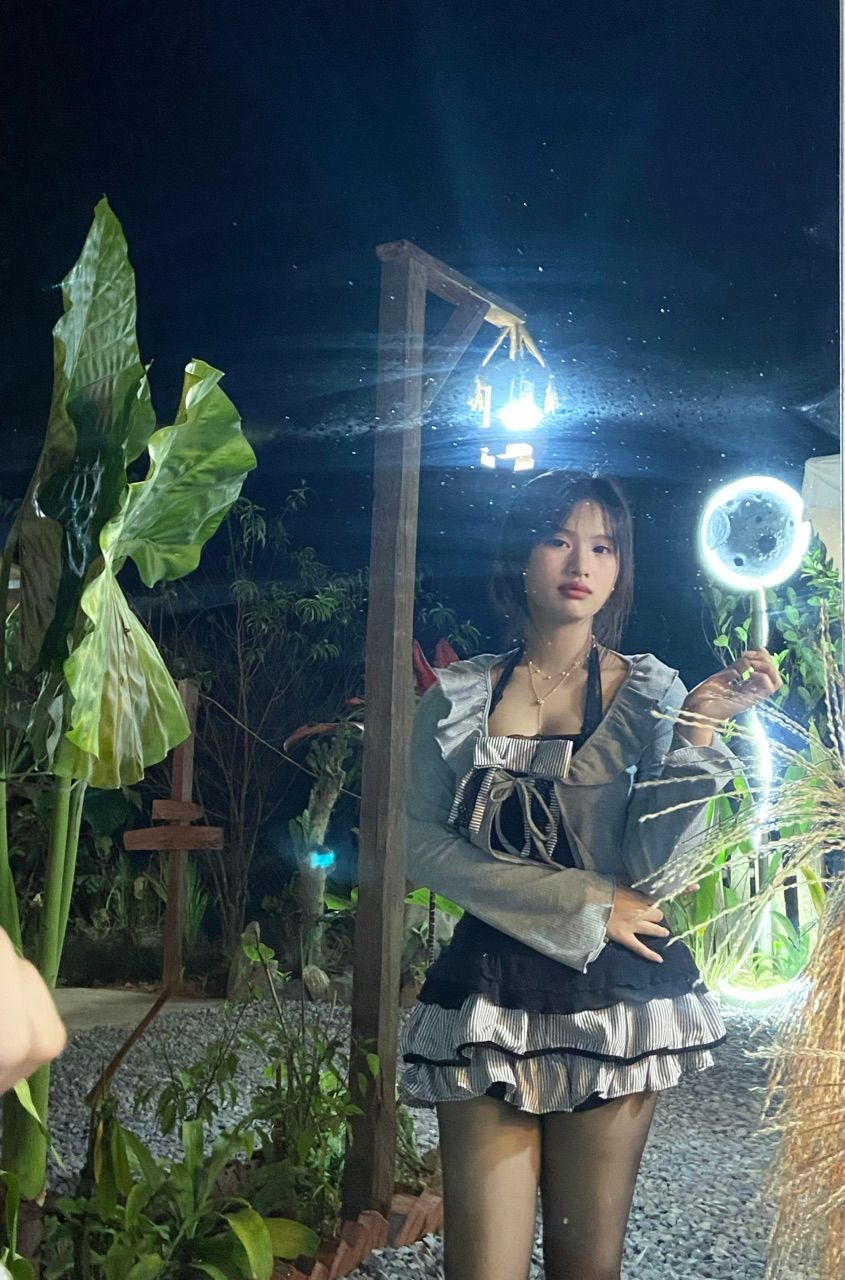 Thumbnail 11