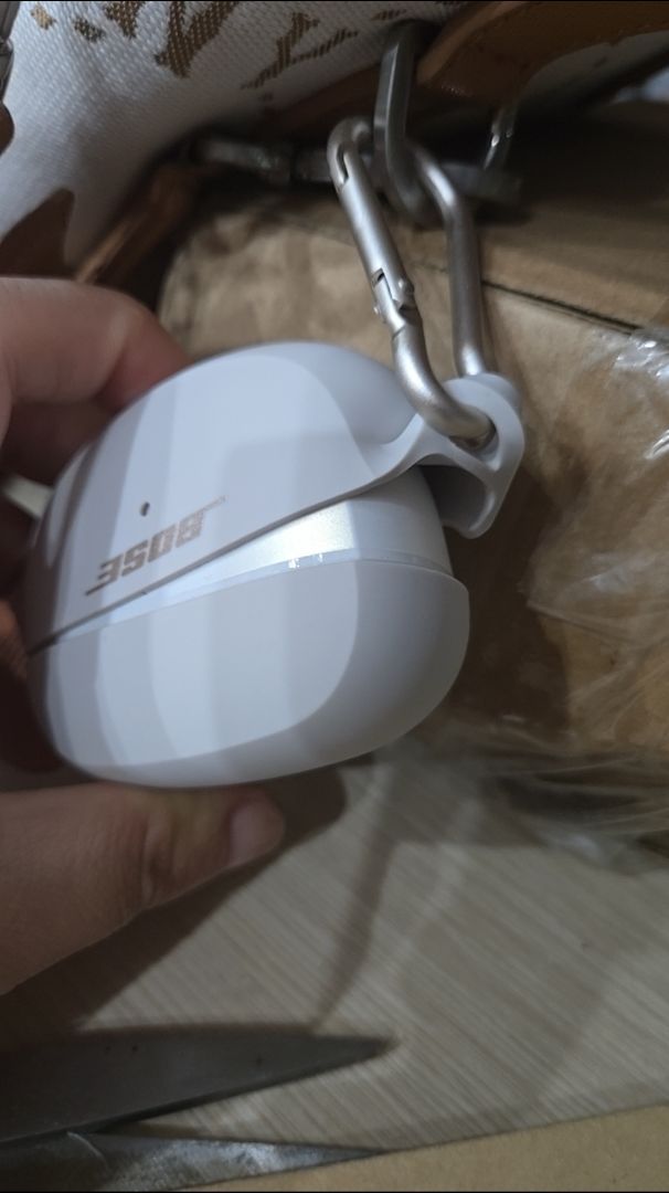 Vỏ bảo vệ Bose Ultra Open Earbuds