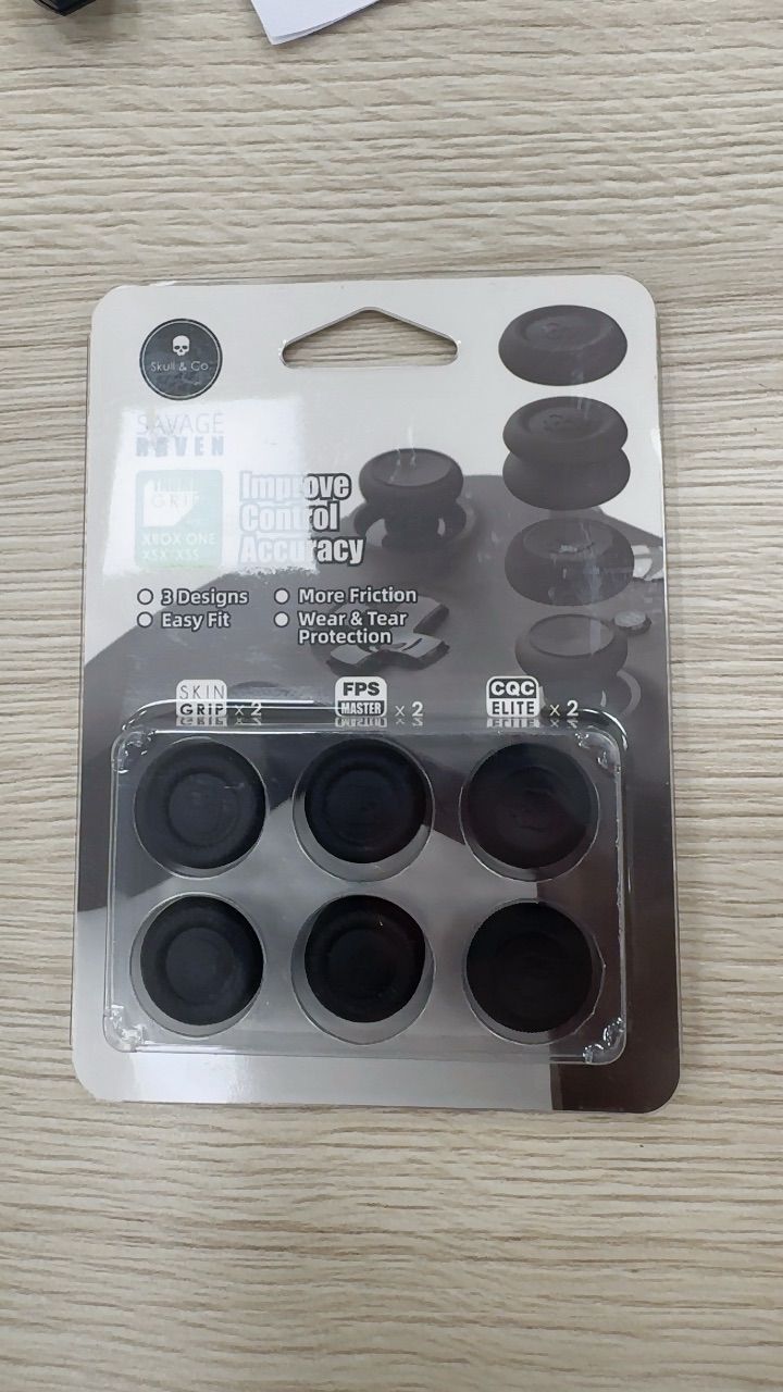 Các cặp nút bọc analog nhiều chiều cao