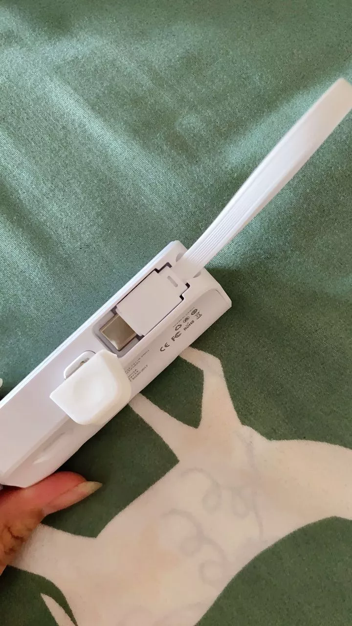 Đầu cắm Type-C và Light-ning