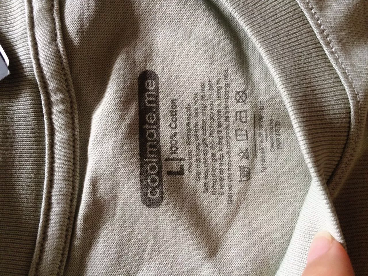Ao thun Coolmate mau co ban