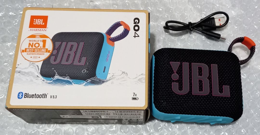 JBL Go 4 nhỏ gọn