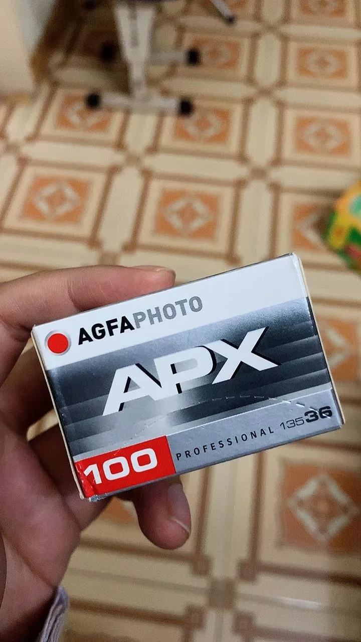 Kodak Tri-X 400 TX 36exp phim 35mm trắng đen
