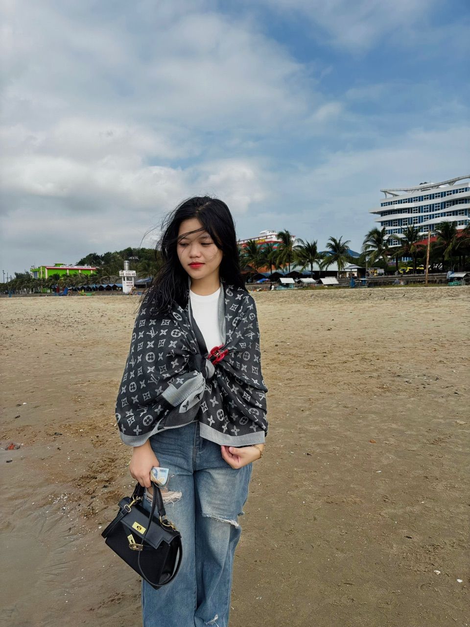 Thumbnail 13