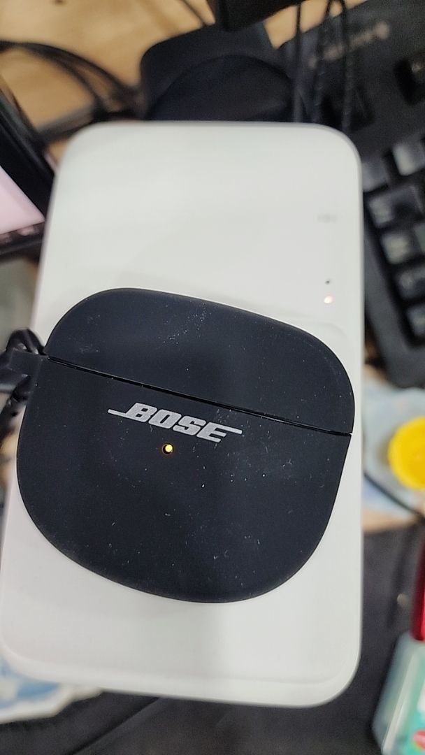 Vỏ bảo vệ Bose Ultra Open Earbuds