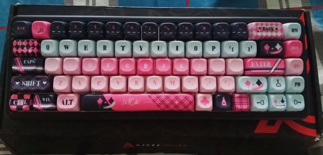 Chi tiết bàn phím AJAZZ AK680