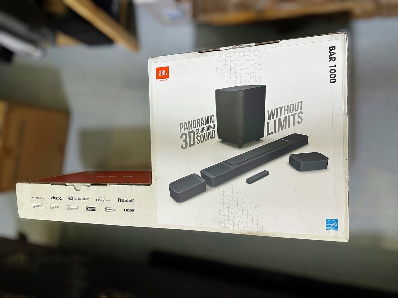 Hệ thống JBL Bar 1000