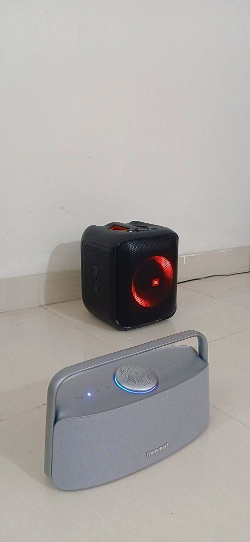 Thiết kế loa Tronsmart FIITUNE X30