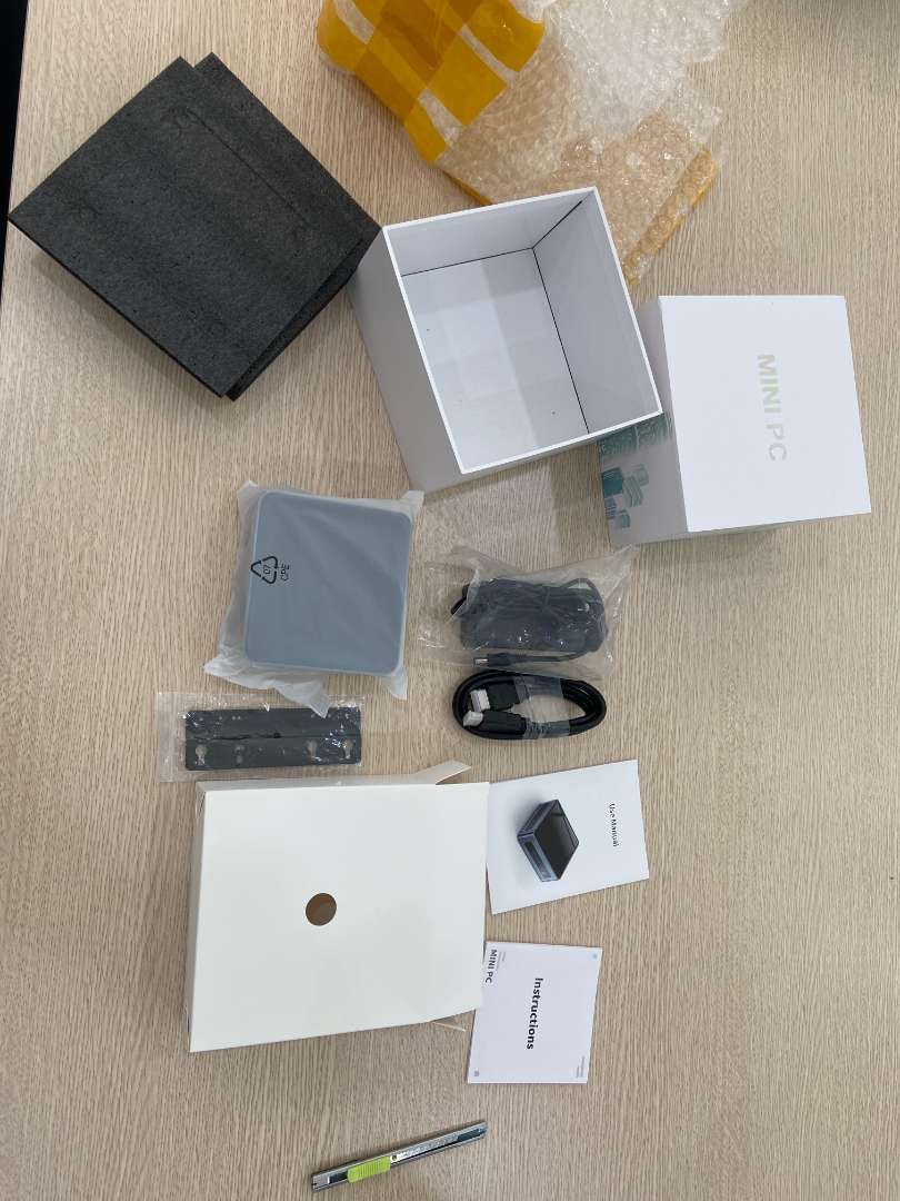 Mini PC GMKtec với các cổng xuất hình