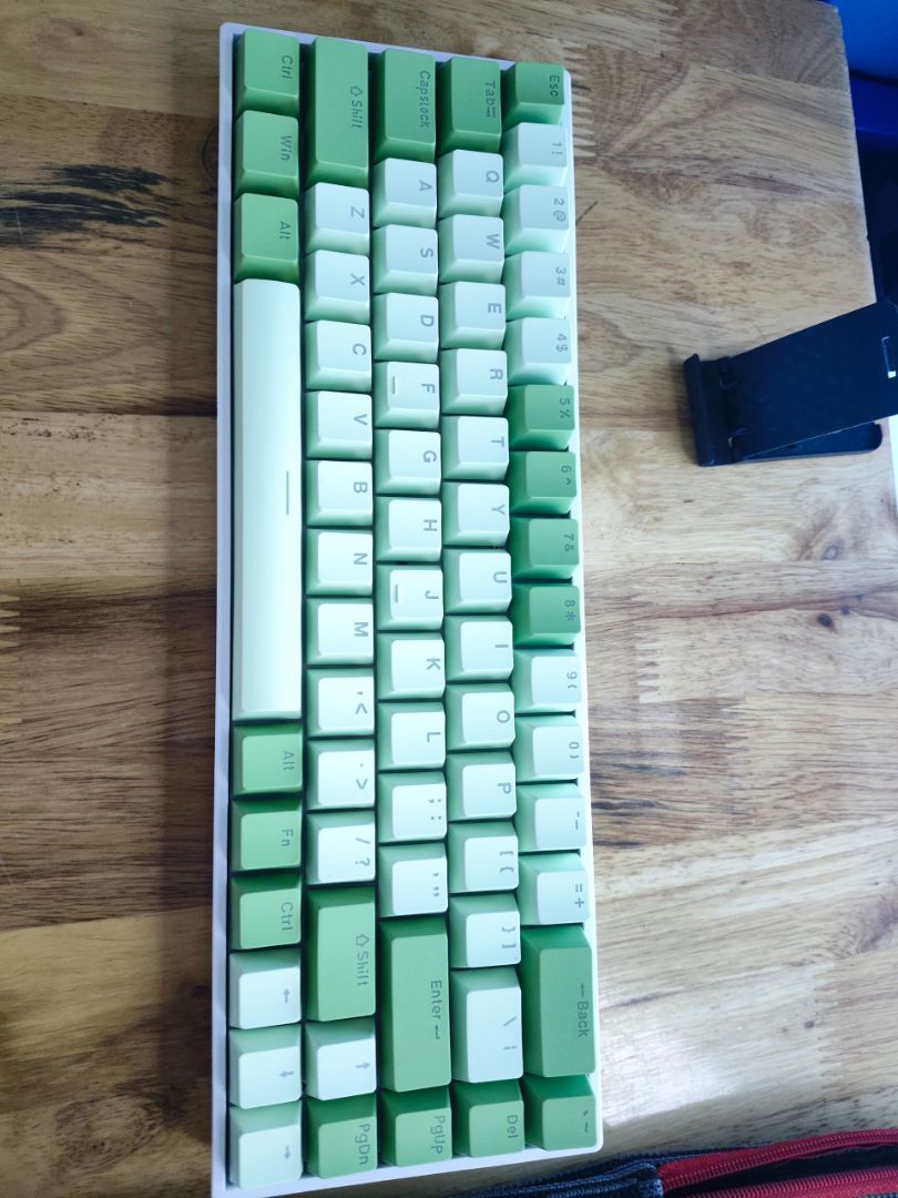 Layout bàn phím Leaven K68