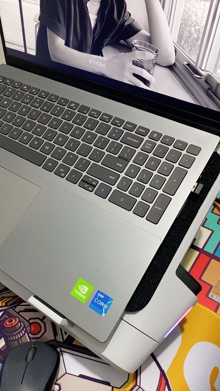 Điều khiển đế tản nhiệt Flydigi qua app