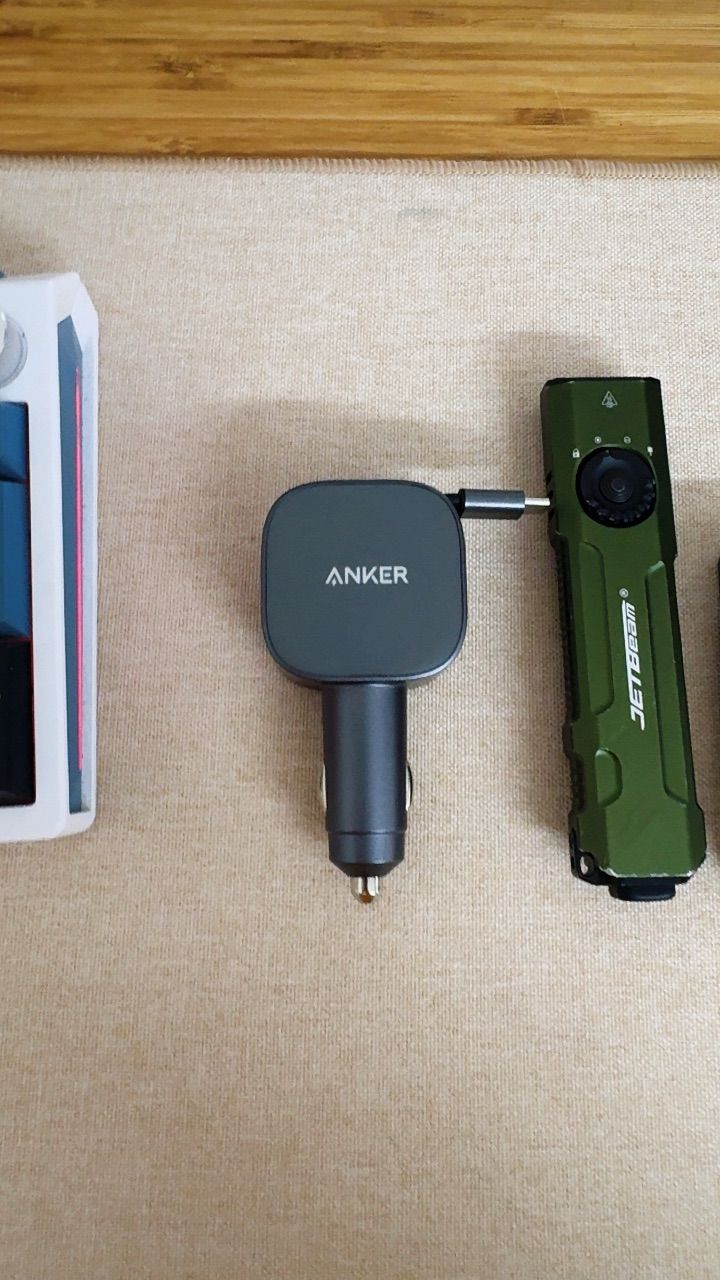 Tẩu sạc Anker Nano 75W