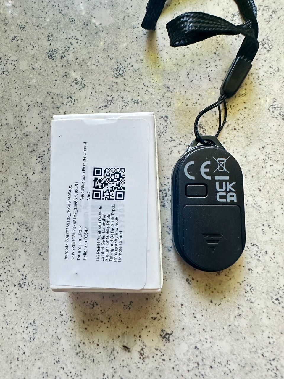 Điều khiển chụp ảnh Bluetooth Ugreen