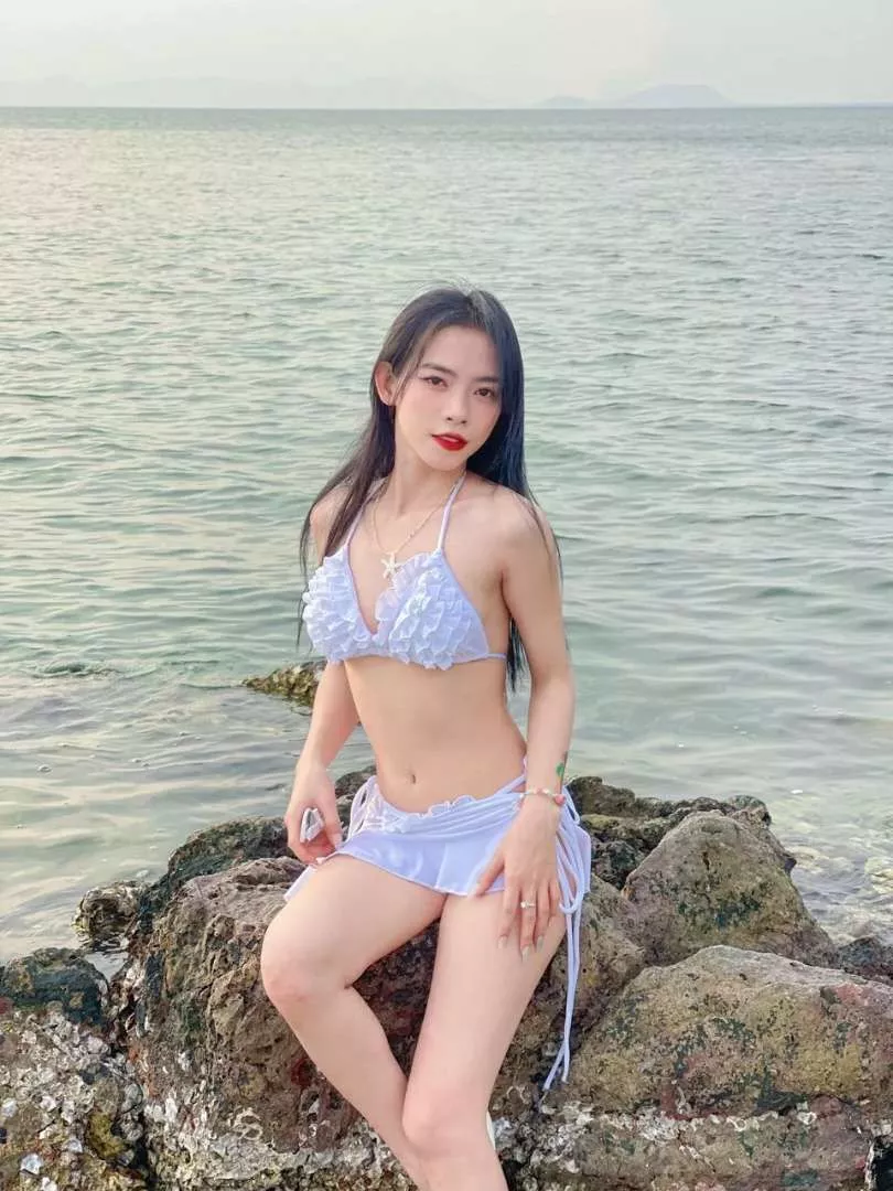 Bộ bikini đi biển - Set bikini 4 món bèo tầng đính hoa chất lưới thoáng mát sang chảnh dandan Mã giảm giá, Thế giới deal, Deal cực sốc, khuyến mãi,đồ tập gym, yoga, bóng đá, Siêu sale khuyến mãi,Thế giới deal, mã giảm giá, bão sale, khuyến mãi khủng, khuyến mãi hot, săn coupoun, hot deal, lazada, sendo, tiki, shopee, laptop, iphone 13 pro max, samsung, dell, ngân hàng, vay tiền nhanh, năm 2026,sale 6.6, 9.9, 10.10, 11.11 siêu sale cuối năm 12.12,chứng khoán,giáo dục, Pickleball