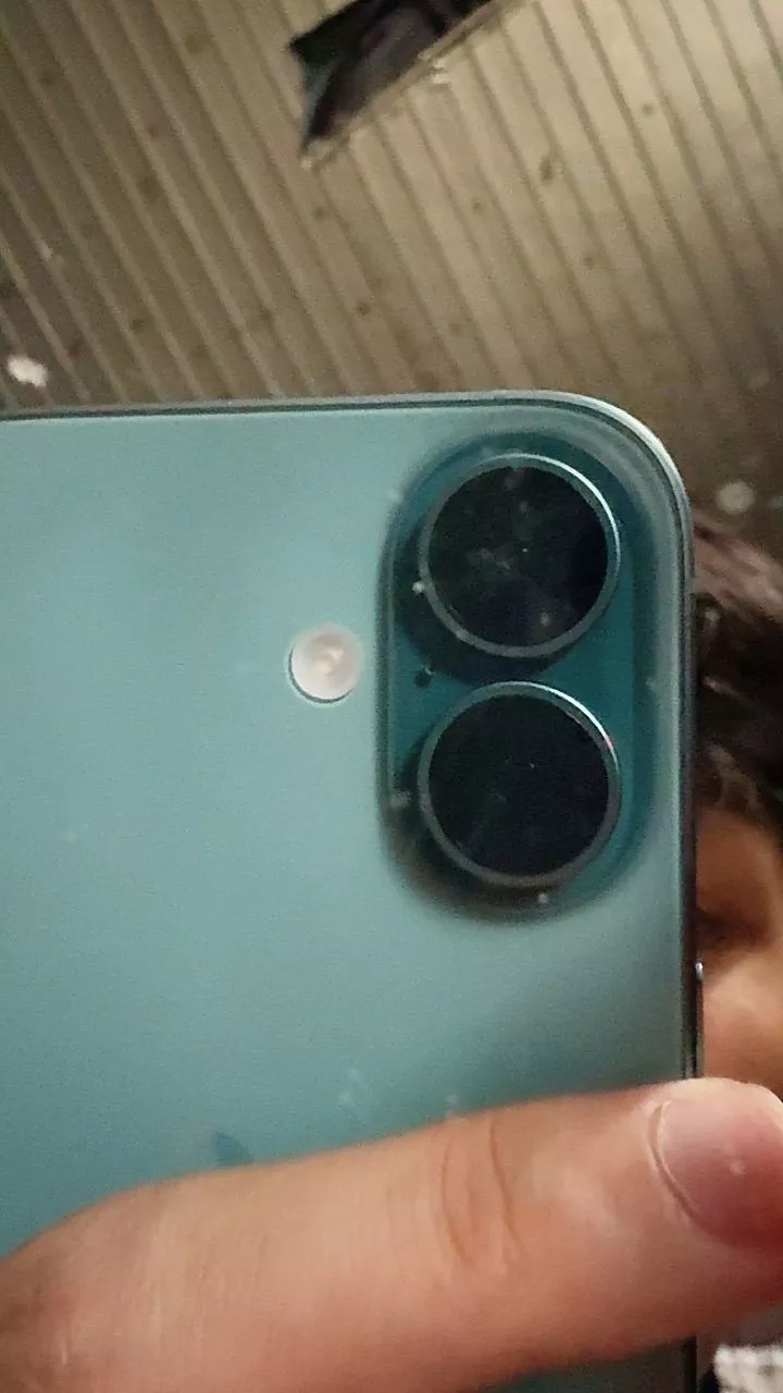 iPhone 16 phiên bản 128GB