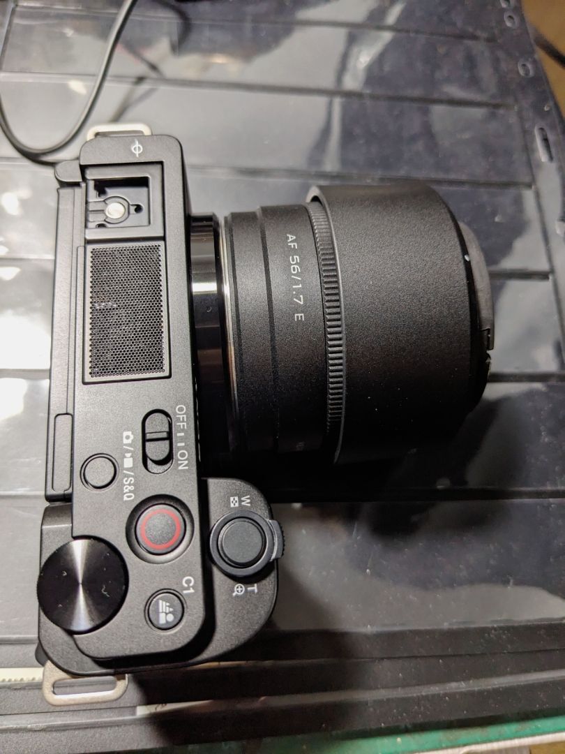 Viltrox AF 56mm F1.7 ngàm Sony E
