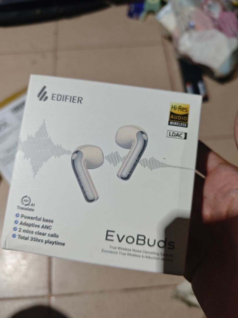 EDIFIER EVOBUDS và EVOBUDS PRO