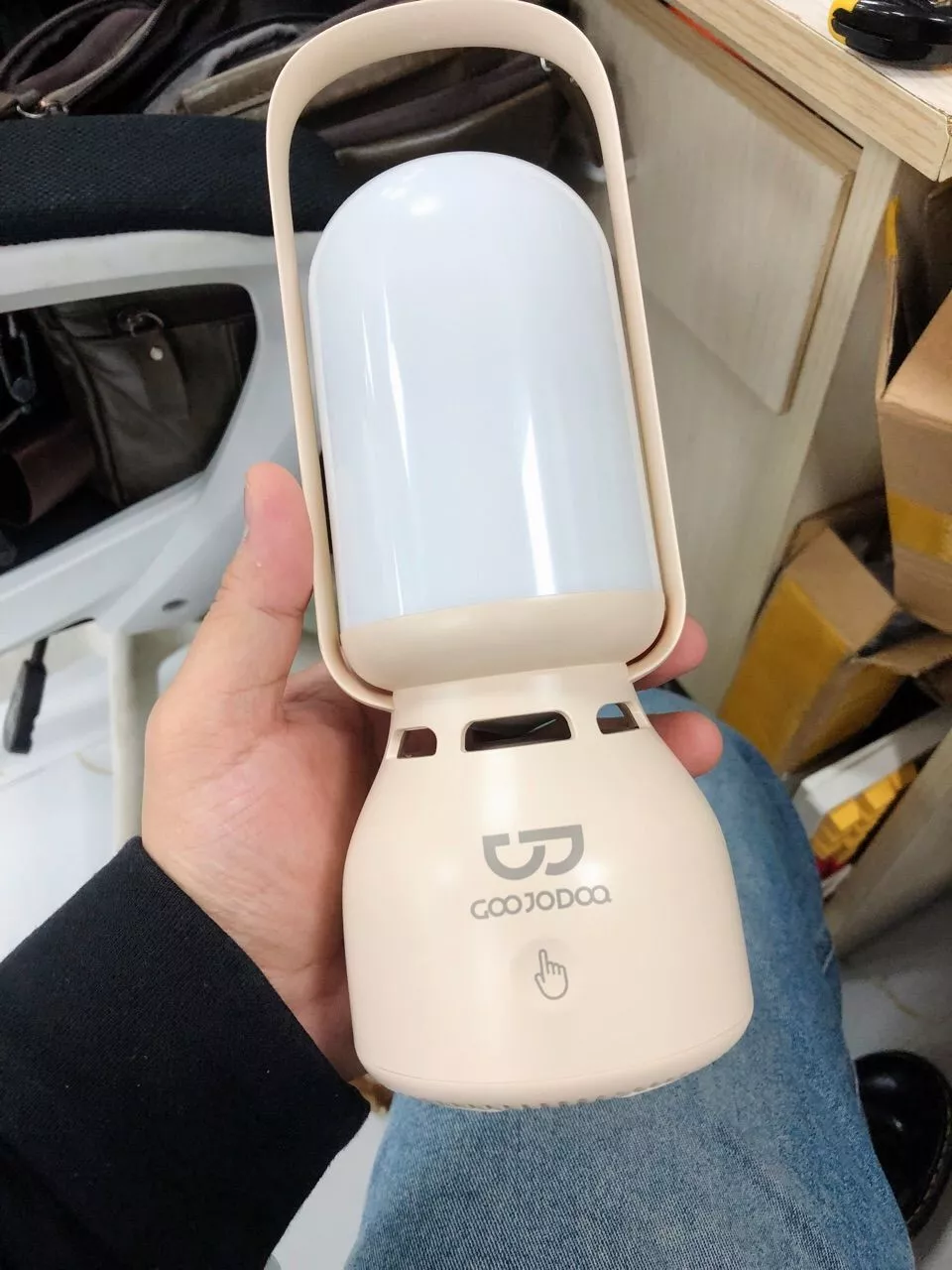 Loa Goojodoq TWS thiết kế di động có tay cầm