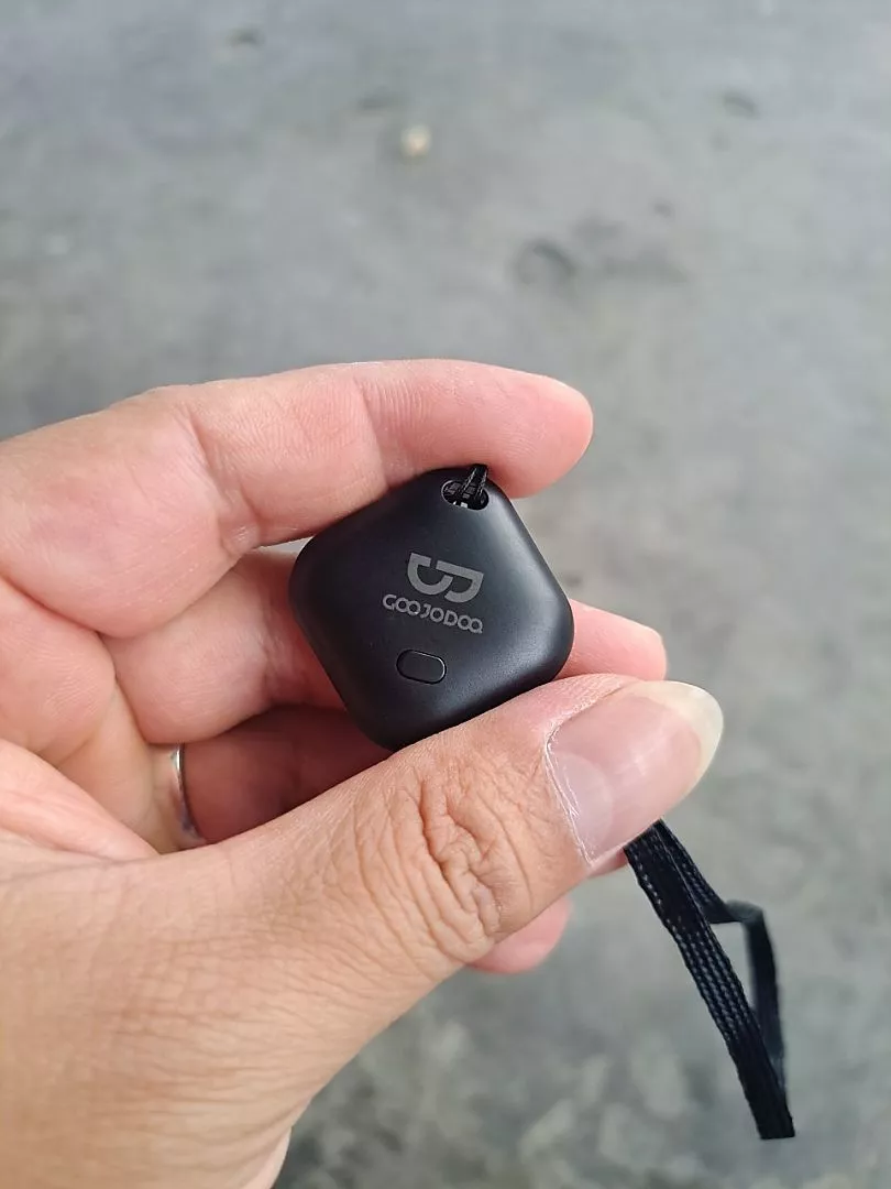 Thiết bị gắn theo đồ dùng
