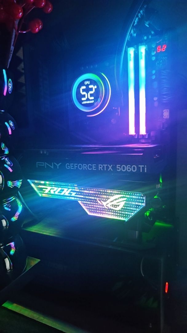 ASUS ROG XH01 Herculx trong bộ PC